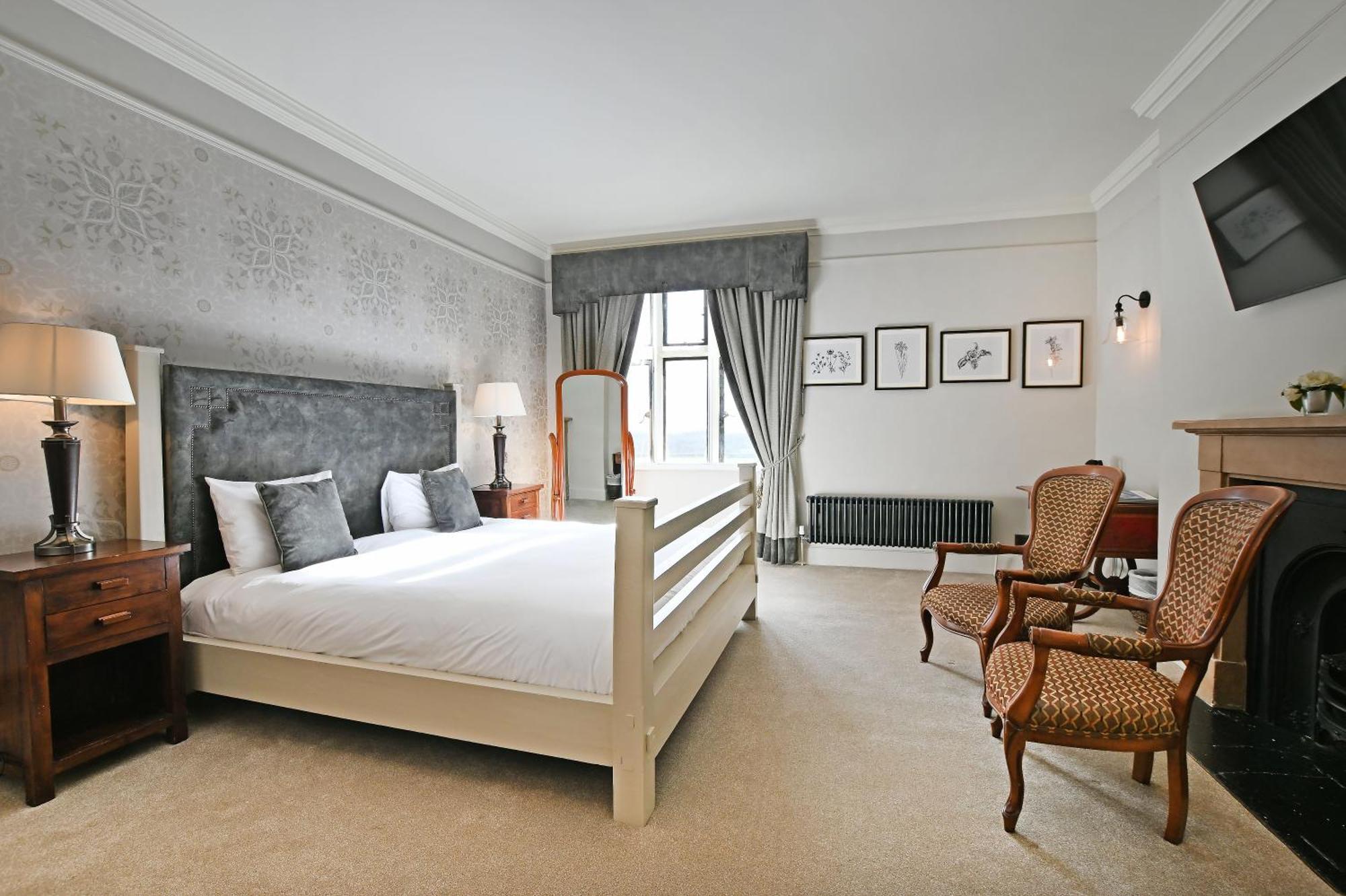 Stanton Manor Hotel Чипенъм Екстериор снимка